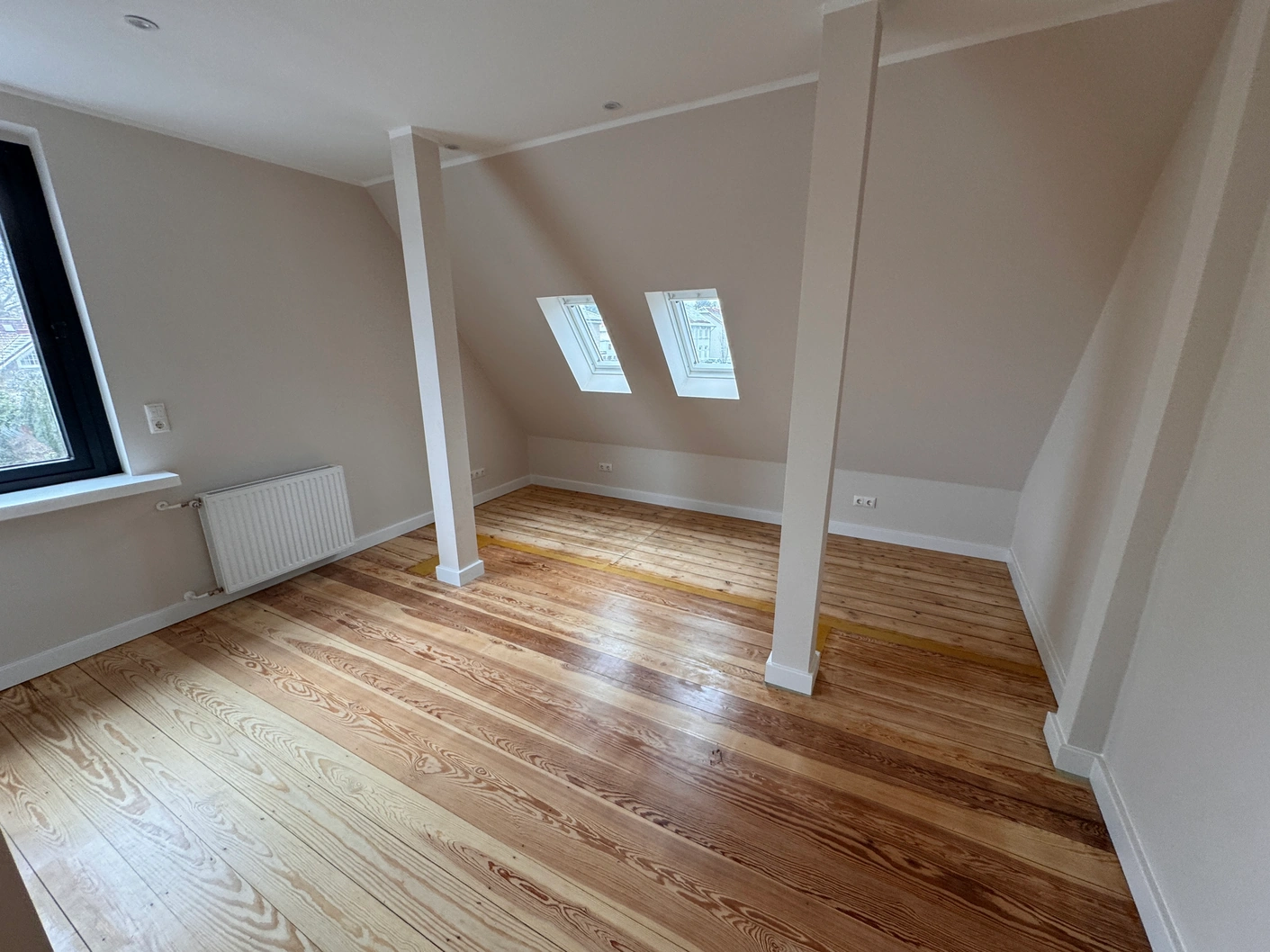 Maler Blankenese 3 Malerarbeiten Blankenese Wohnzimmer gestrichen