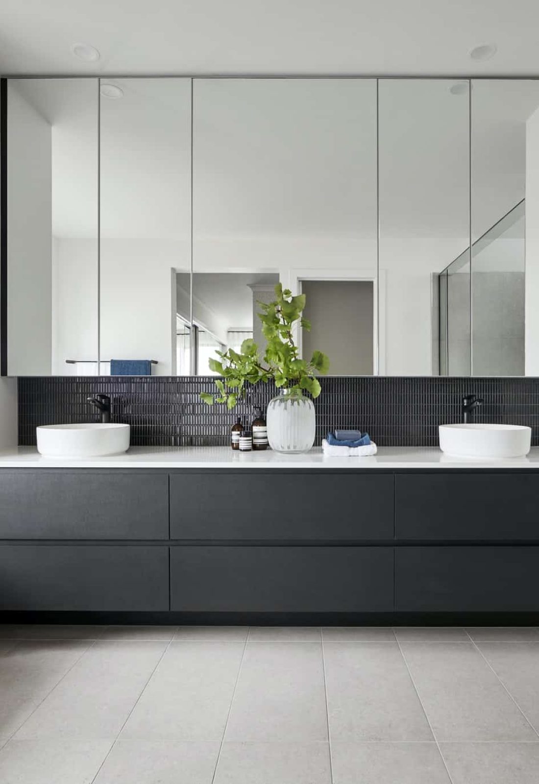modern-bathroom-1-1.jpg